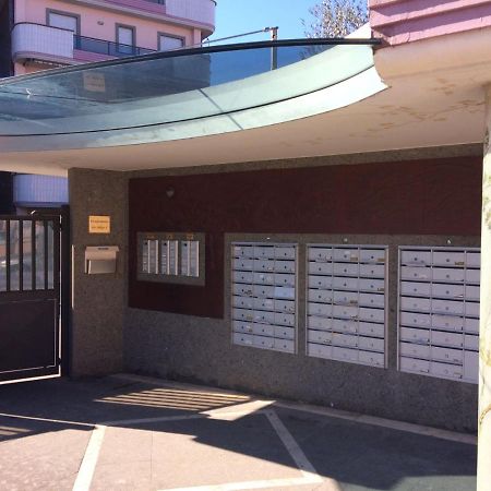 Appartamento Victoria Con Parcheggio Privato Civitavecchia Exterior photo